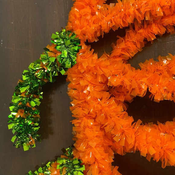 Vintage 2 piece retro shiny tinsel pumpkin hanging decor Orange Halloween @ - Picture 3 of 6
